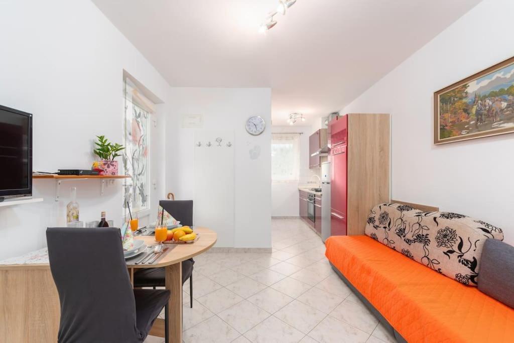 Appartamento Jani Porec Esterno foto