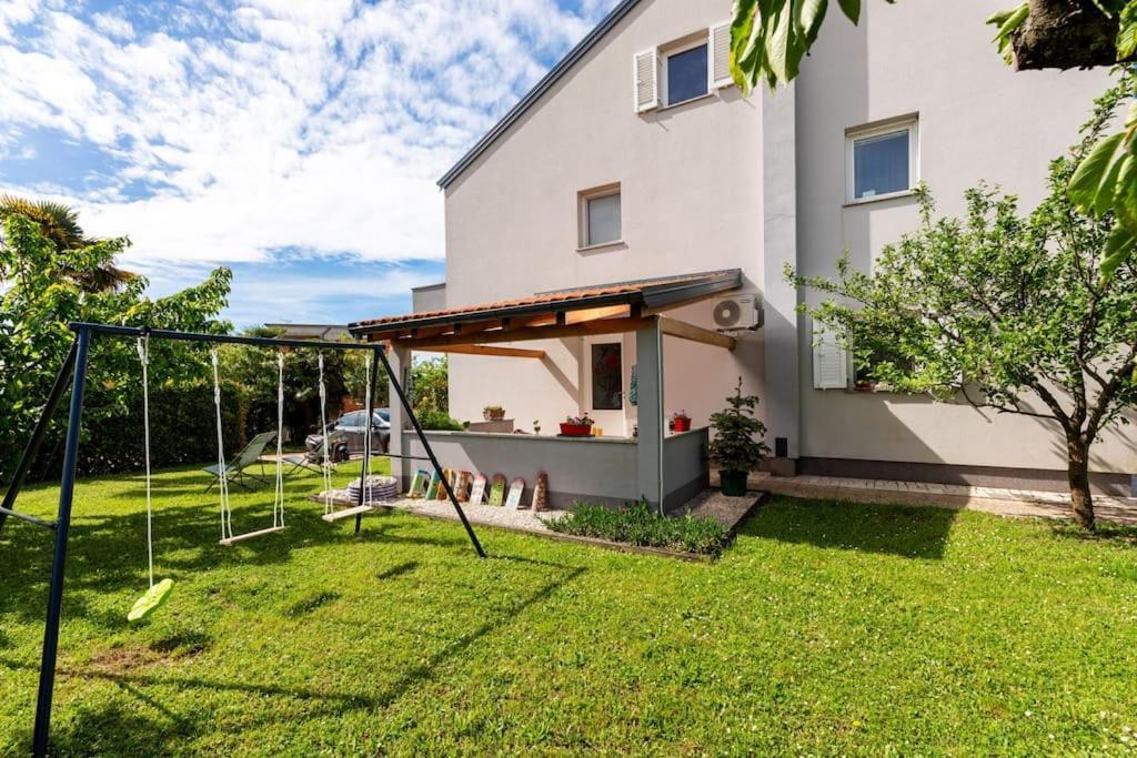 Appartamento Jani Porec Esterno foto